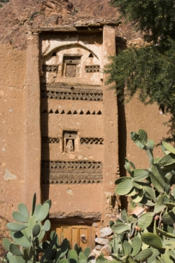 Arganöl Kaktusfeigenkernöl Safran Grosshandel Kosmetik Basisöl Anti_Aging Safran traditionelles Lehmhaus marokko